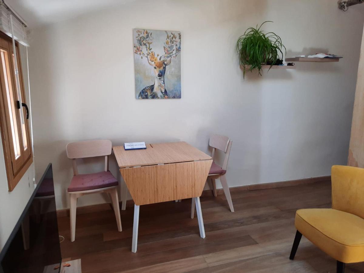Appartamento Renovated Fully Equipped Studio For 2 To 4 Pers La Ciotat Esterno foto