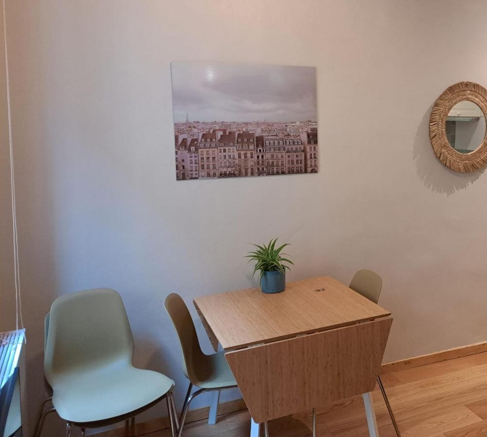 Appartamento Renovated Fully Equipped Studio For 2 To 4 Pers La Ciotat Esterno foto